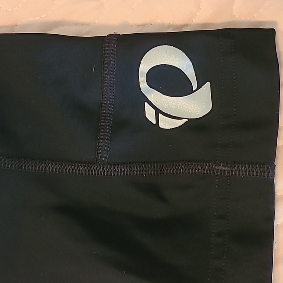Pearl Izumi women's padded black cycling tight capri length size medium - Picture 5 of 7